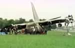 afbeelding vliegtuig Hercules ramp Eindhoven 1996